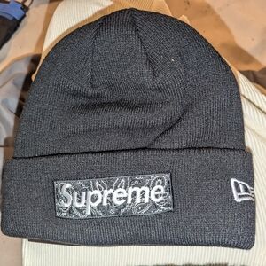 Supreme bandana box logo beanie